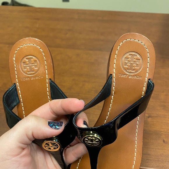 Tory Burch Cameron thong sandal black 5M - Picture 9 of 11